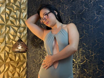 AlinaZansPublic图片 3