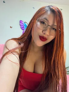 kyliejenner_hot NICE💋 Foto 3