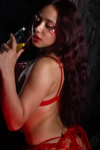 Abrilmirren Happy Valentine's Day, my love 🌹  3টি ছবি