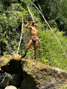 4 you 🫶🏻⚡️💯 od AlexisLoaiza  4 snímek