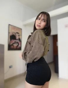 CerecitaQueennNaturally Me 🐣图片 2