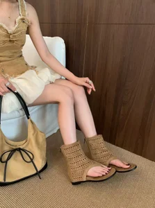 Alice168168 Public Pic 2