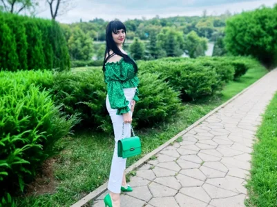 HellaReousx Public Immagine  6