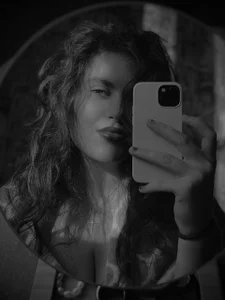 My_Emmy Public  5টি ছবি