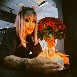 MaddyGray_ Maddy birthday Pic 4