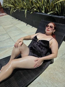 StacyReed_ Shimmering in the sun Foto 4