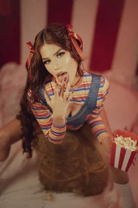 layla_tyla18 Treat or trick 🎃 Pic