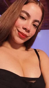 EmilyGracce 🫦 Billede 2