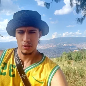 Ryan_coopper Sábado Hình 3