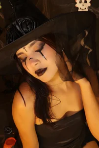 Kylie_brokee HAPPY HALLOWEEN  👻🧙‍♀️🎃 Hình 5