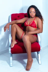 Niyirey1 Welcome to my room♥ Pic 2