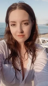 LauretteRagar Public Pic 4