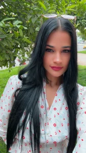 Katia_Lina Public Pic 2