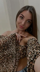 LivanaRay Public Pic 3