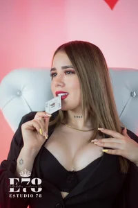 Zoe_olsen Happy Valentine's Day 💖 Pic 5