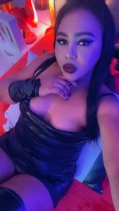 Scarlettt_Ass I know that latex and I are only one Pic 3