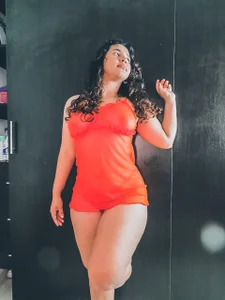 luciana_keating you love red 사진 5