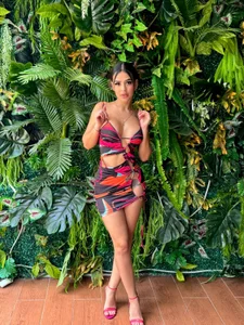 AbellaCroftのTropical Queenの 3枚の写真