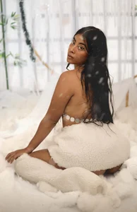 Camilaperson so radiant and sexy🤍 Pic 3