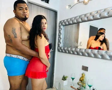 VERY HOT de Sexygames266  5 photos