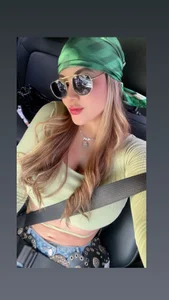 HEY watch me 😉 od Zoe_riivas  5 snímek