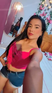 Coral0403 Buenos tardes mis amores Pic 4