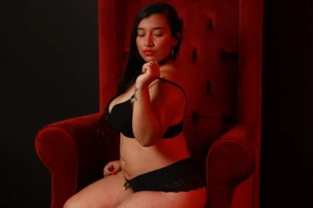 Robin_H00t_2 #TBT 2021 (Remember mi first time like model) 🥹 Pic 4