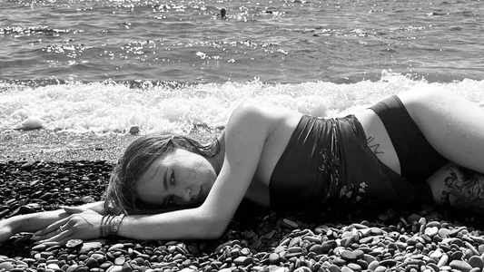 by the sea.. de Ruth_Going Foto 3