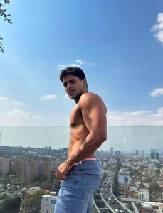 thiago_mercer 💦💋 Foto 2