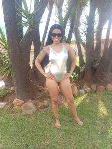 SexyPettiteDonna Public Immagine 