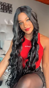 nahomi_campbell 🧏🏻‍♀️🖤MY NEW LOOK 2025 Pic 4