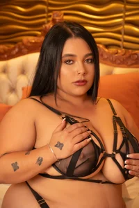 CameronJonnes: black lingerie 🖤🖤 ( 5 фото)