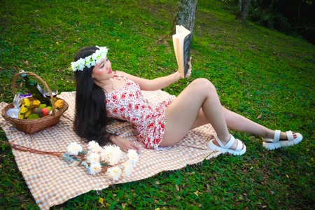 Megan_Voss Public Pic 7