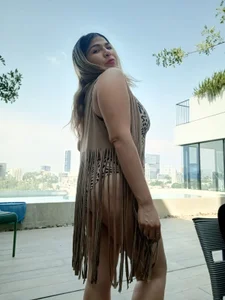 Public od LatinaCalienteMilf  5 snímek