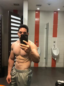 Dr_Evans Public Foto 4