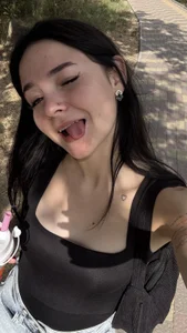 lole_di Meow Pic