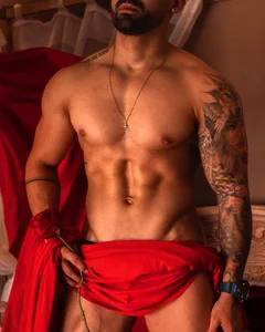 miike_smit a صورة واحدة|miike_smit a صورتان|miike_smit a  3 صور|miike_smit a  3 صورة