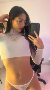 j_belle_ your temptation 🥵 Foto 2