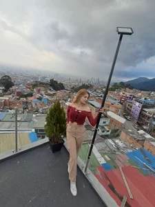 sher-- Tell me your fav day 💯✨️  3 снимка