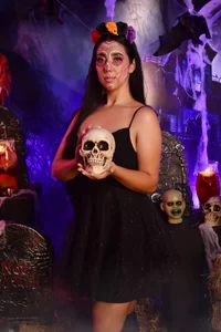 dahianthompson Come to celebrate Halloween with me Immagine  3