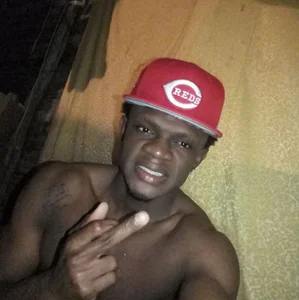 laperson Public Hình 3