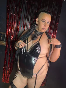 Vampy_Bael Mistress ⛓😈 Pic 8