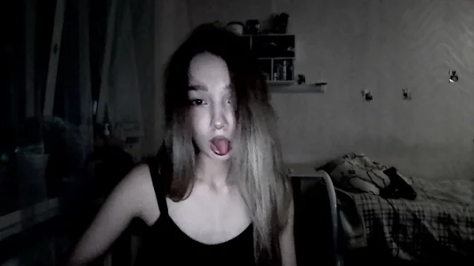 hehe de HoneyComfy  2 photos