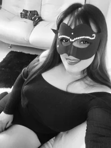 MiaKhaliFFa69 Public Foto 3