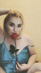 Секс снимка 4 на KaylaJanee от My flower