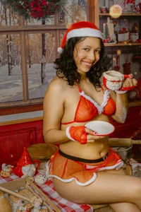 EVAGRECO: Christmas Seduction 🎁🔥 ( фото)