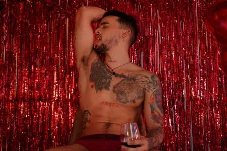 Seth_Owner SAN VALENTINE ❤️ Pic 3