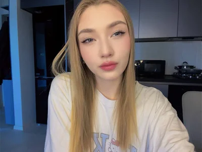 AveryBerkson good mood รูป  4