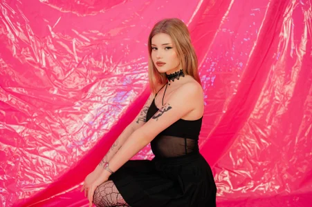 dark barbie de scarletbackwood Foto