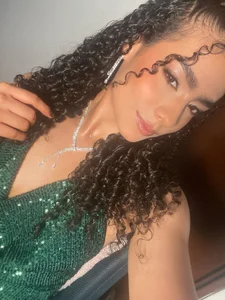 Victoria_Curly Me :)  4টি ছবি